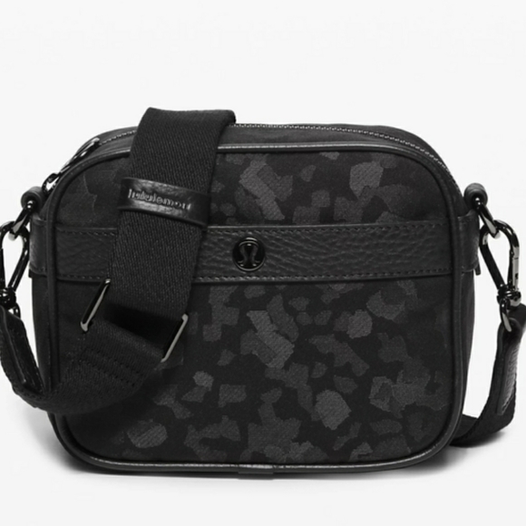 lululemon athletica Handbags - New Lululemon Now And Always Crossbody Mini